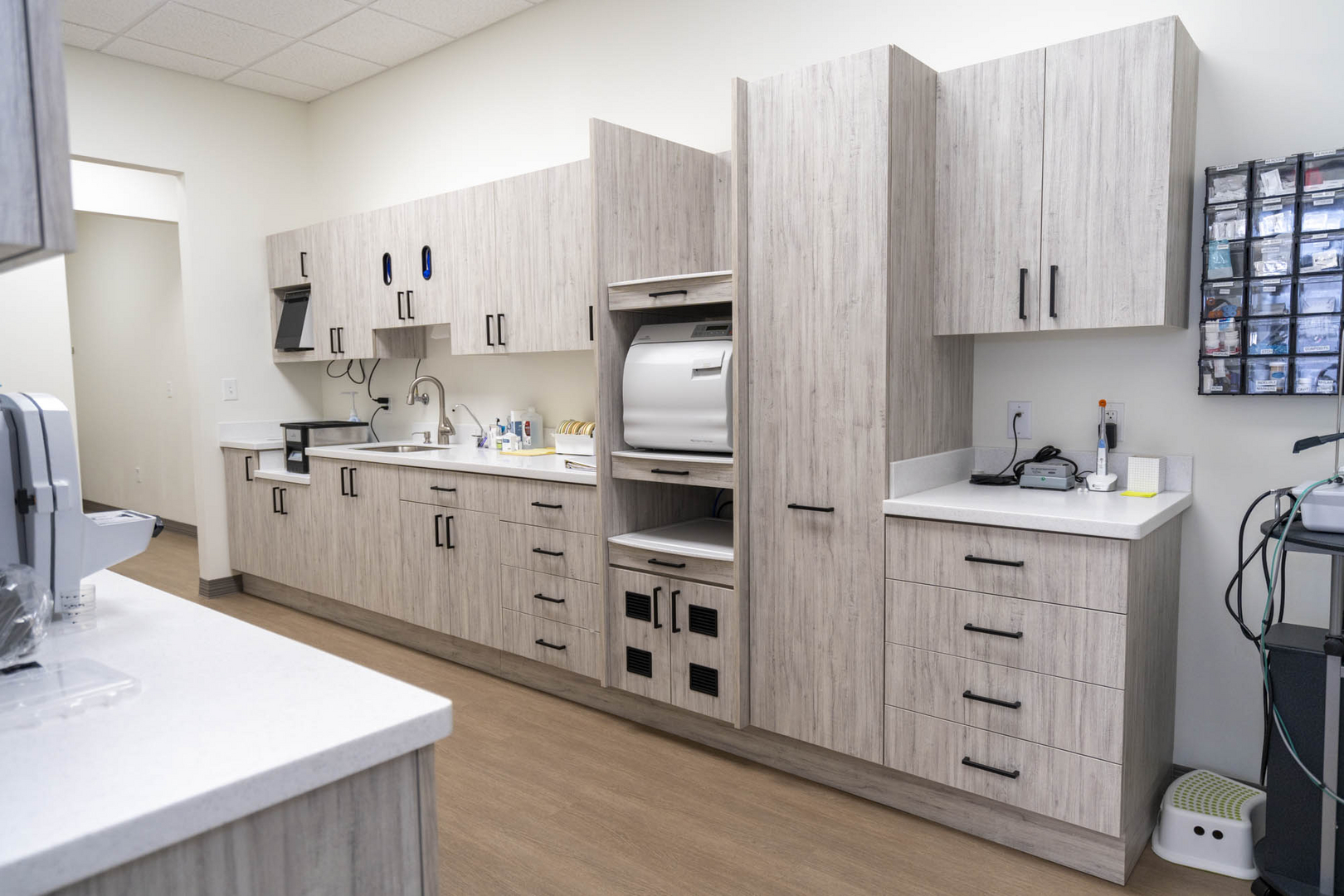 Commercial Kitchen Floor Scrubbing cleaning services in Dallas TX
